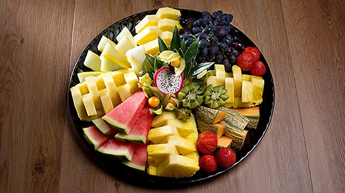 Bunte Obstplatte
